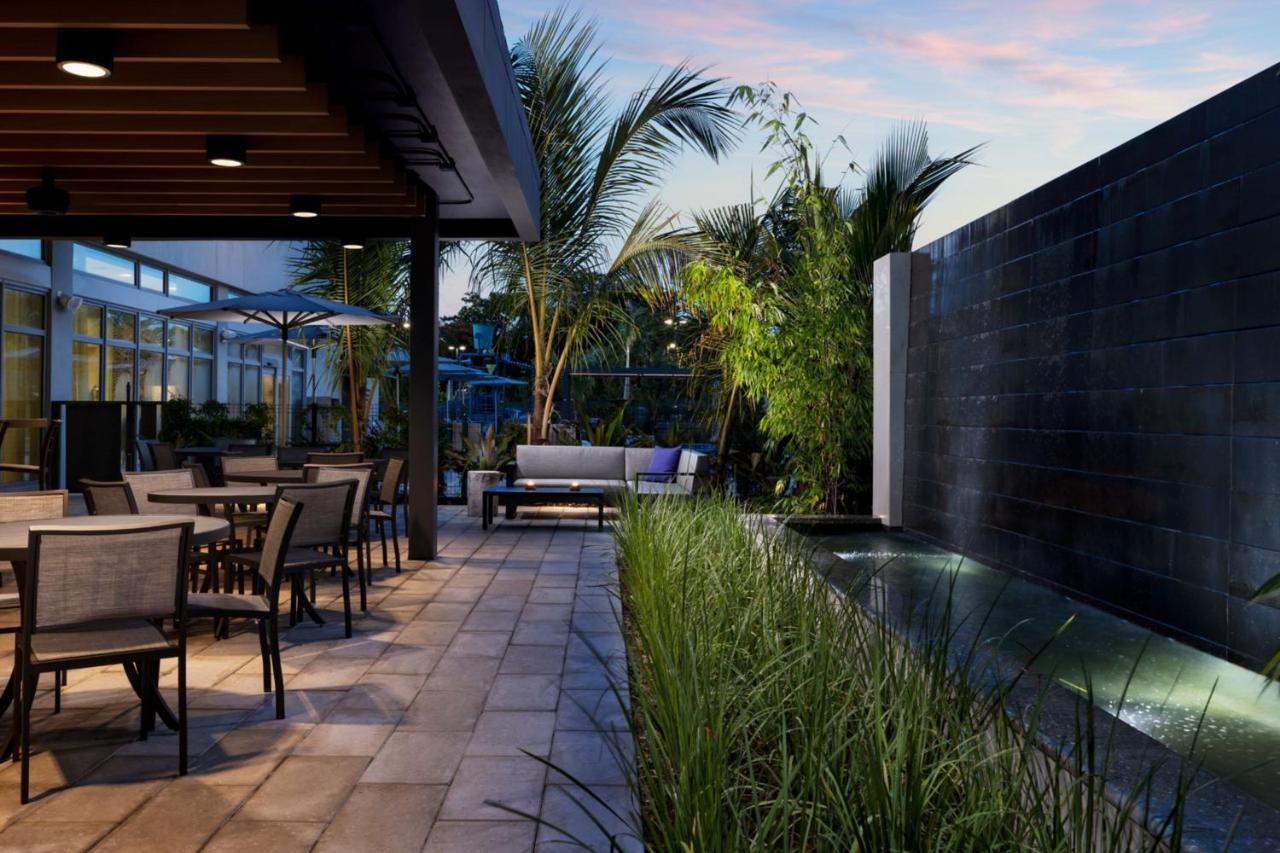 By Marriott Isla 3* San Juan